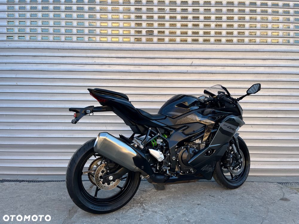 Kawasaki Ninja 400 - 19