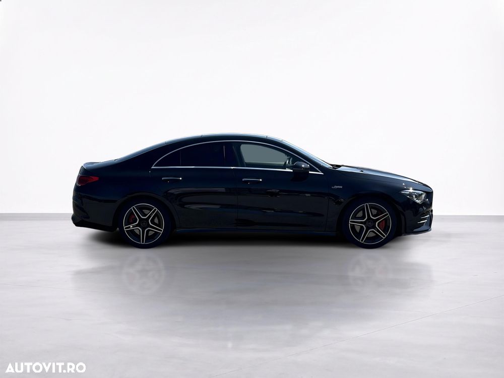 Mercedes-Benz CLA 35 AMG - 8