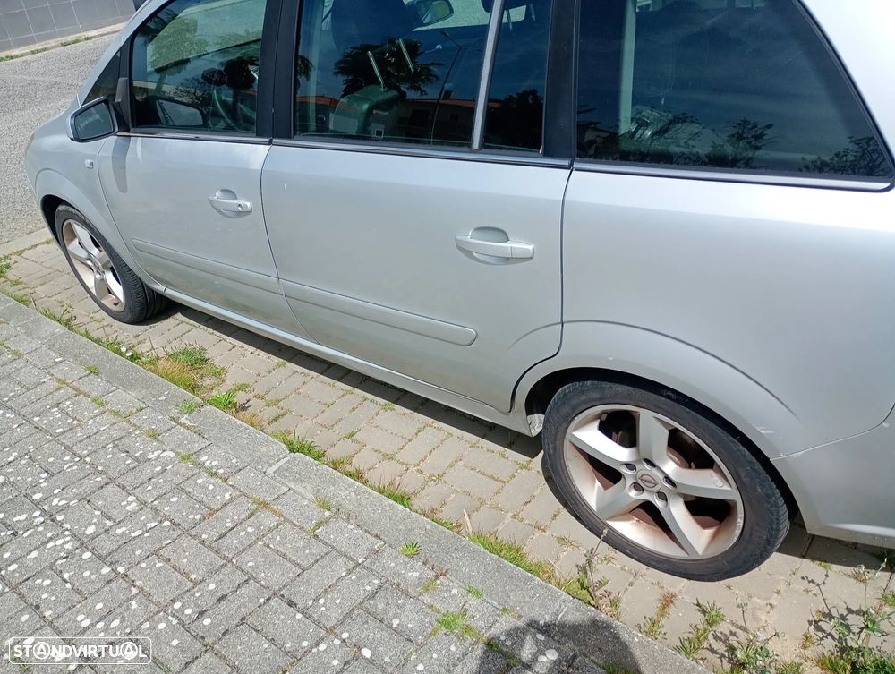Opel Zafira 1.9 CDTI Cosmo - 6