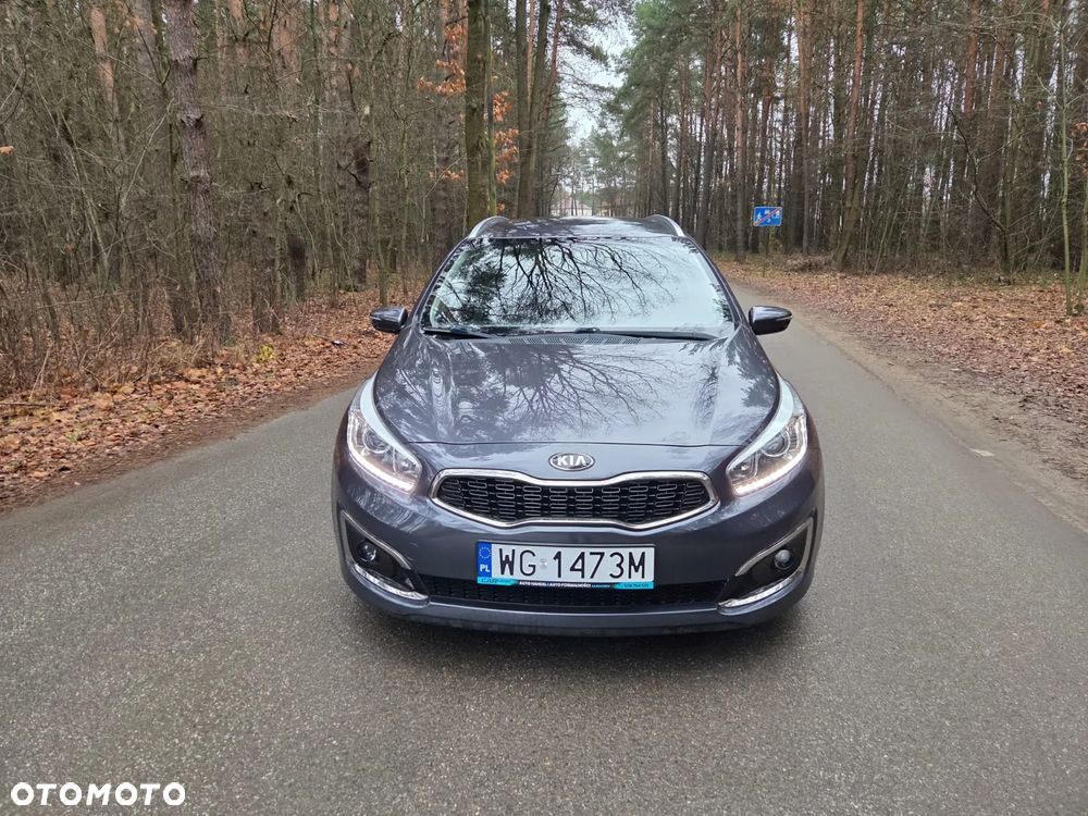 Kia Ceed 1.6 GDI Platinum Edition - 2