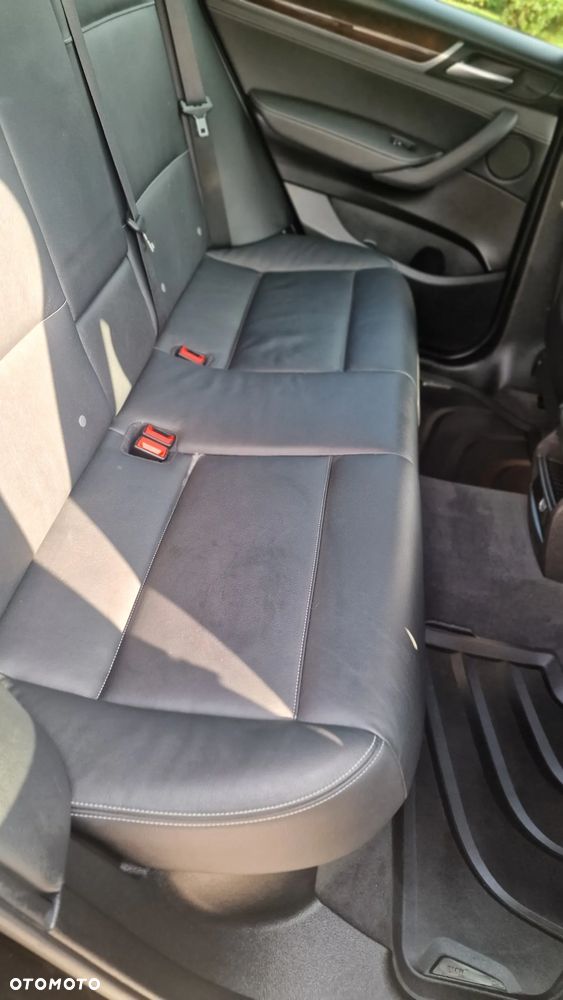 BMW X3 xDrive28i - 33
