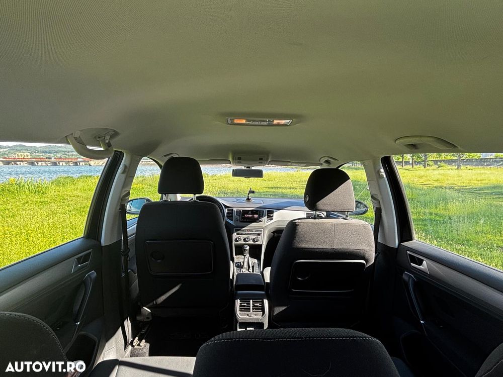 Volkswagen Golf Sportsvan - 2