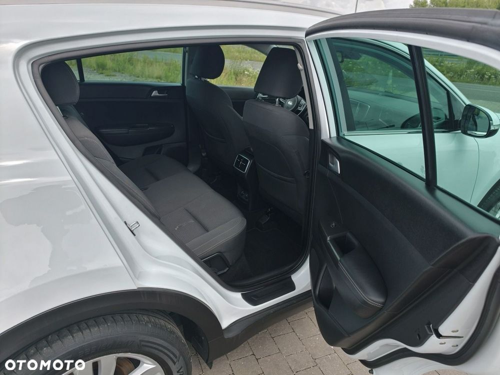 Kia Sportage - 12
