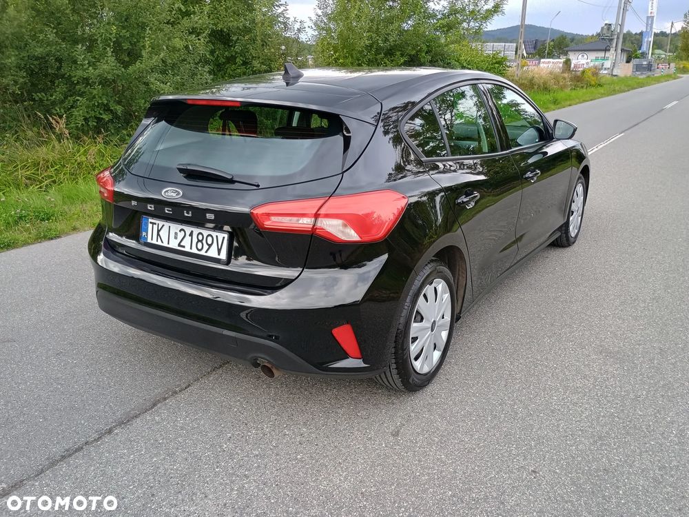 Ford Focus 1.0 EcoBoost Trend Edition - 4