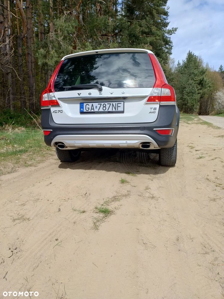Volvo XC 70 - 3