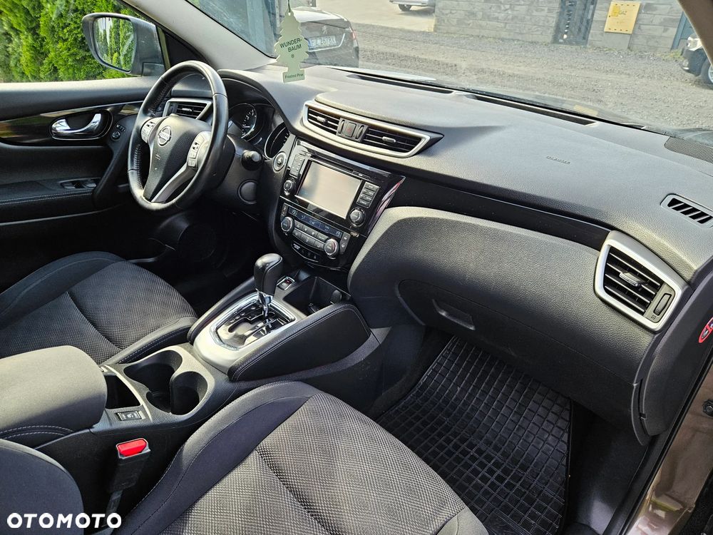 Nissan Qashqai 1.2 DIG-T Xtronic N-Connecta - 13