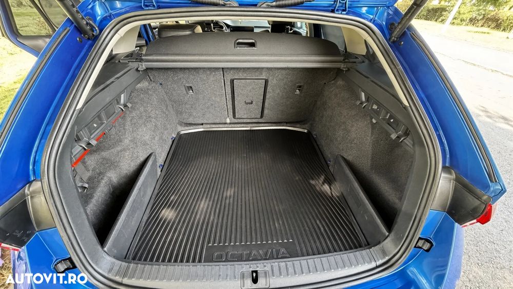 Skoda Octavia 2.0 TDI DSG 4X4 Scout - 14