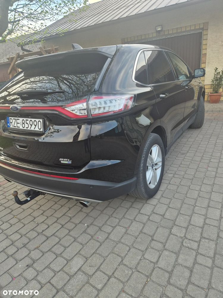Ford Edge - 5