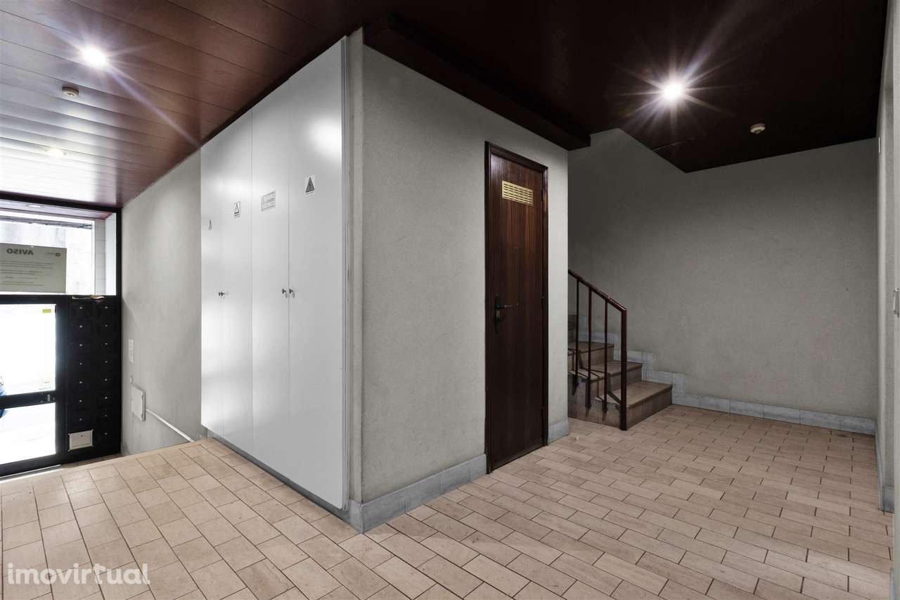 Apartamento T2 Venda em Santa Marinha e São Pedro da Afurada,Vila Nova - Grande imagem: 3/23