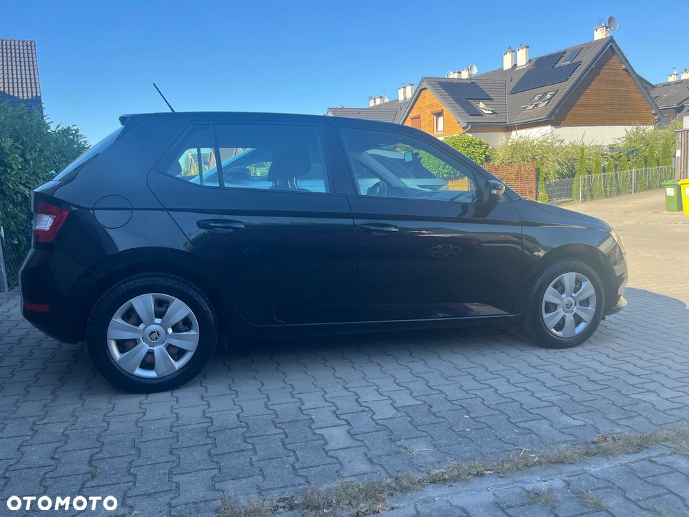 Skoda Fabia 1.0 Ambition Plus - 4