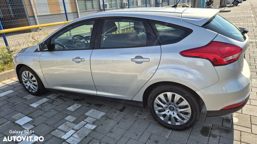 Ford Focus 1.0 EcoBoost Trend Edition - 4