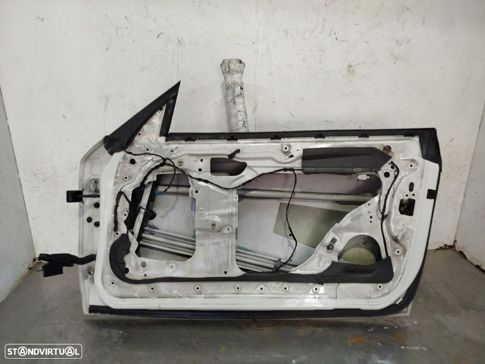 PORTA FRENTE DIREITA BMW SERIE 1 - 4