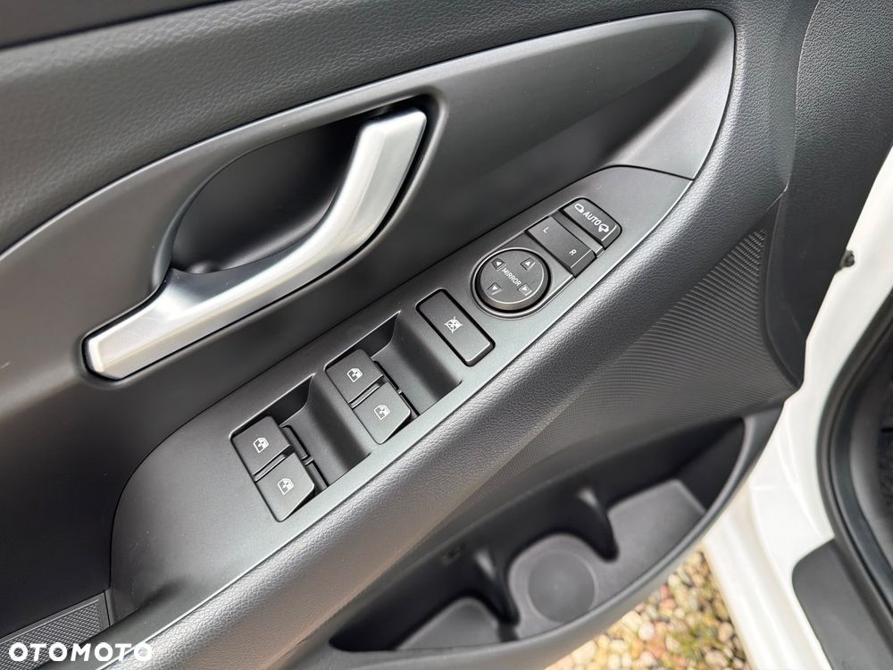 Hyundai i30 1.6 CRDI DCT EDITION 30 - 22