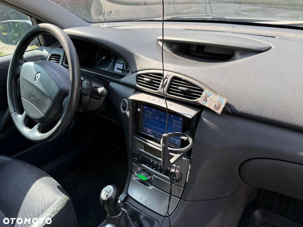 Renault Laguna 1.8 Expression - 11