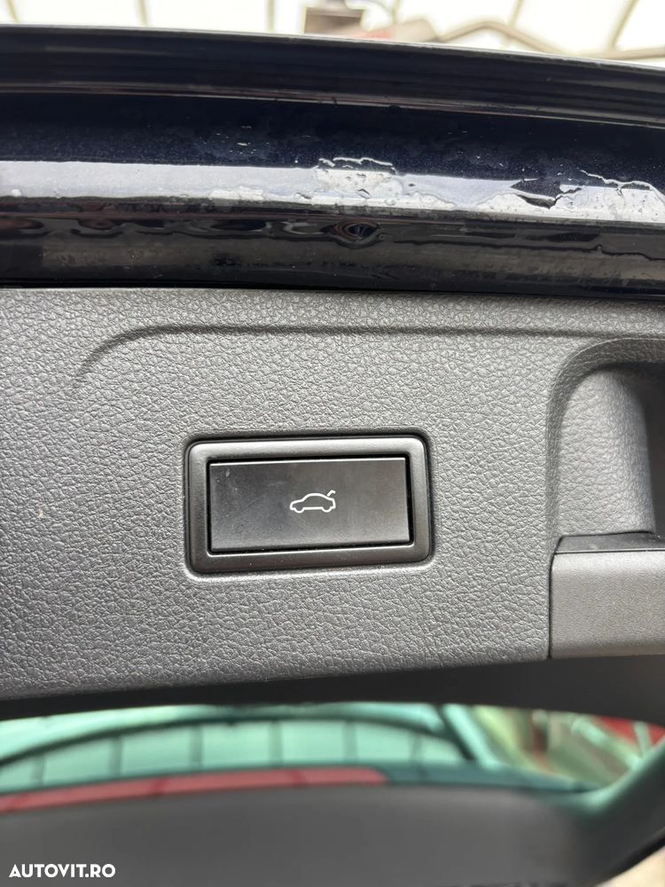 Volkswagen Passat 2.0 TDI DSG (BlueMotion Technology) Trendline - 9