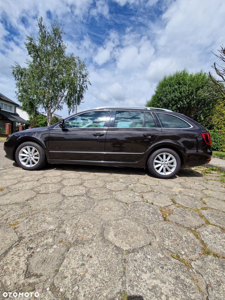 Skoda Superb 2.0 TDI Active - 20