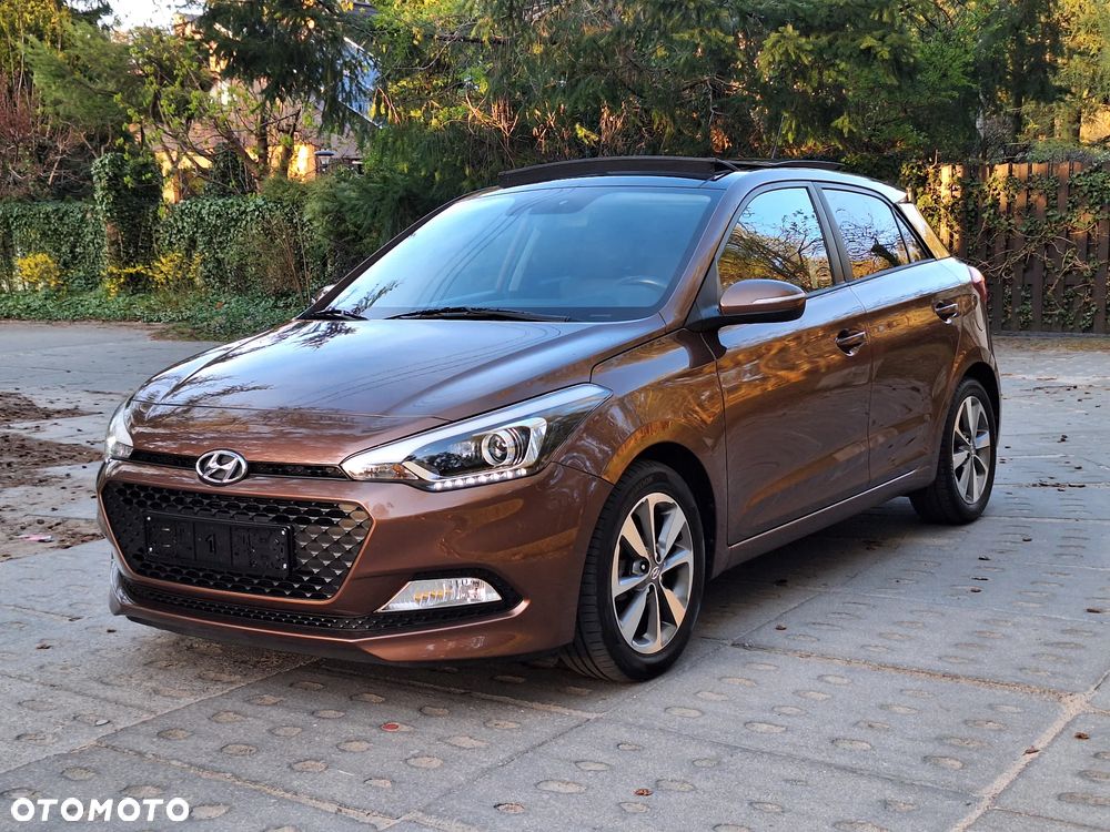 Hyundai i20 1.4 YES Gold - 9