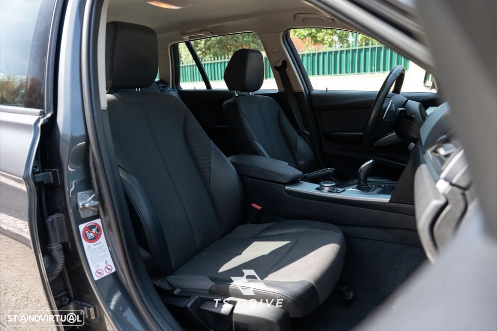 BMW 320 d Auto Line Modern - 9