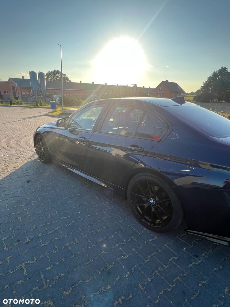 BMW Seria 3 - 12