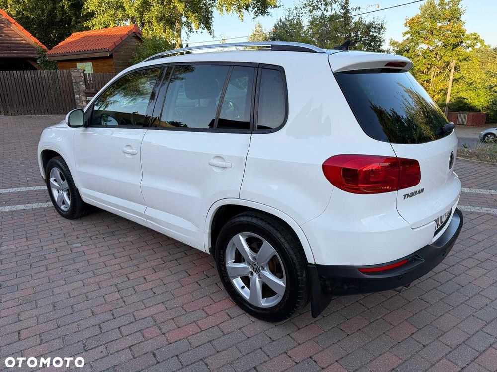 Volkswagen Tiguan - 5