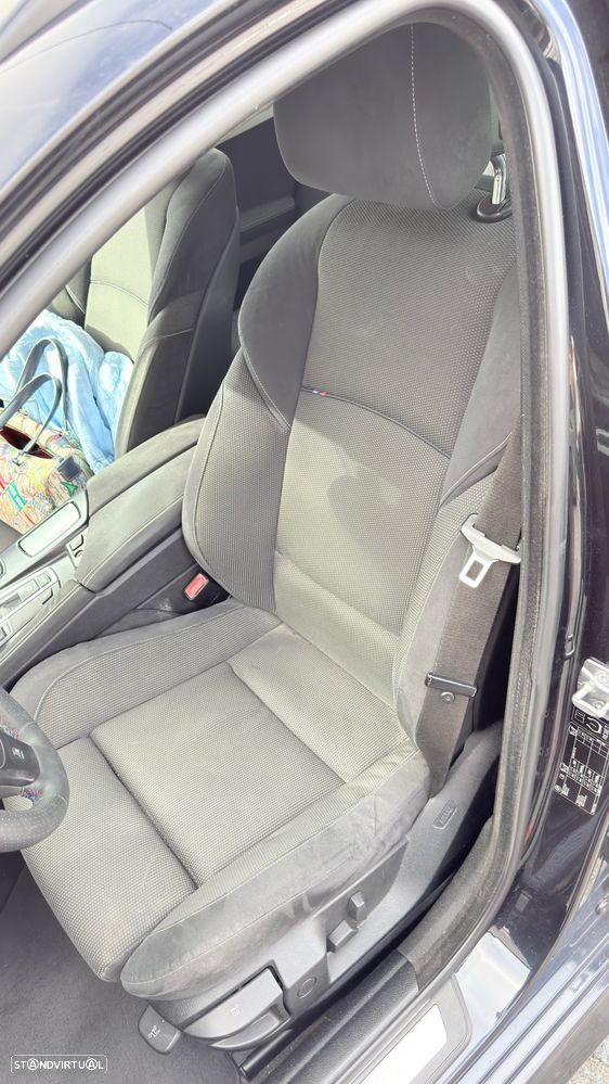 BMW 525 d Auto - 12