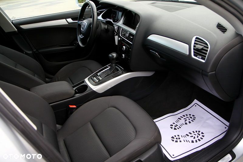 Audi A4 Avant 2.0 TDI Multitronic - 8