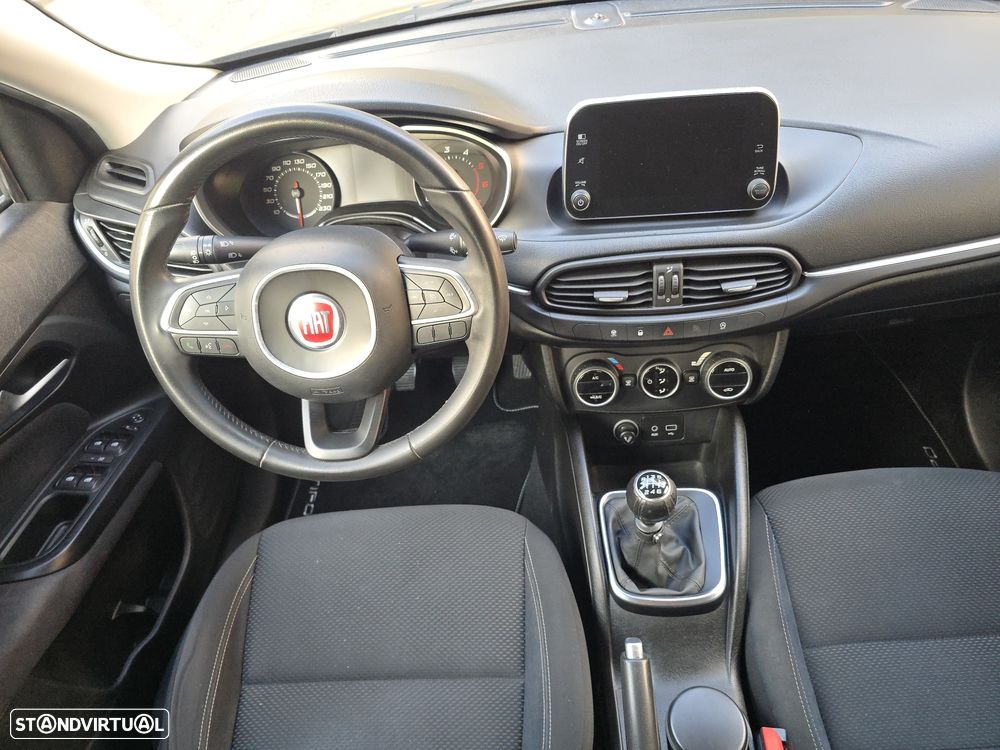 Fiat Tipo Station Wagon 1.6 M-Jet Lounge JLL17 - 17