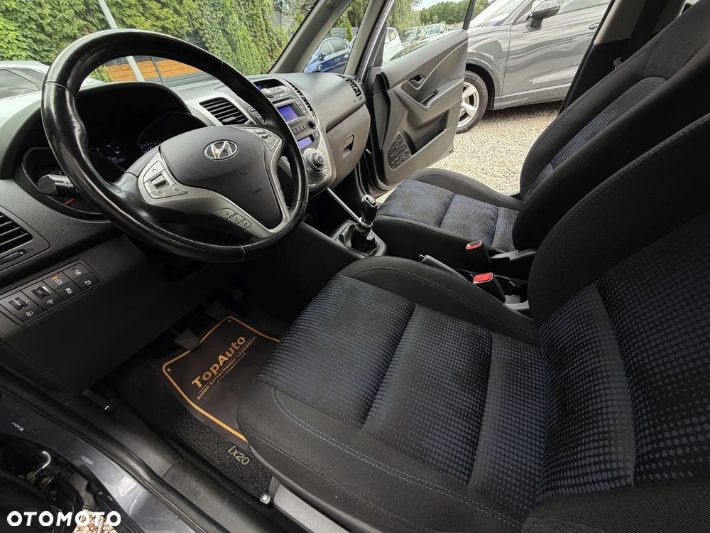Hyundai ix20 1.4 Comfort - 18