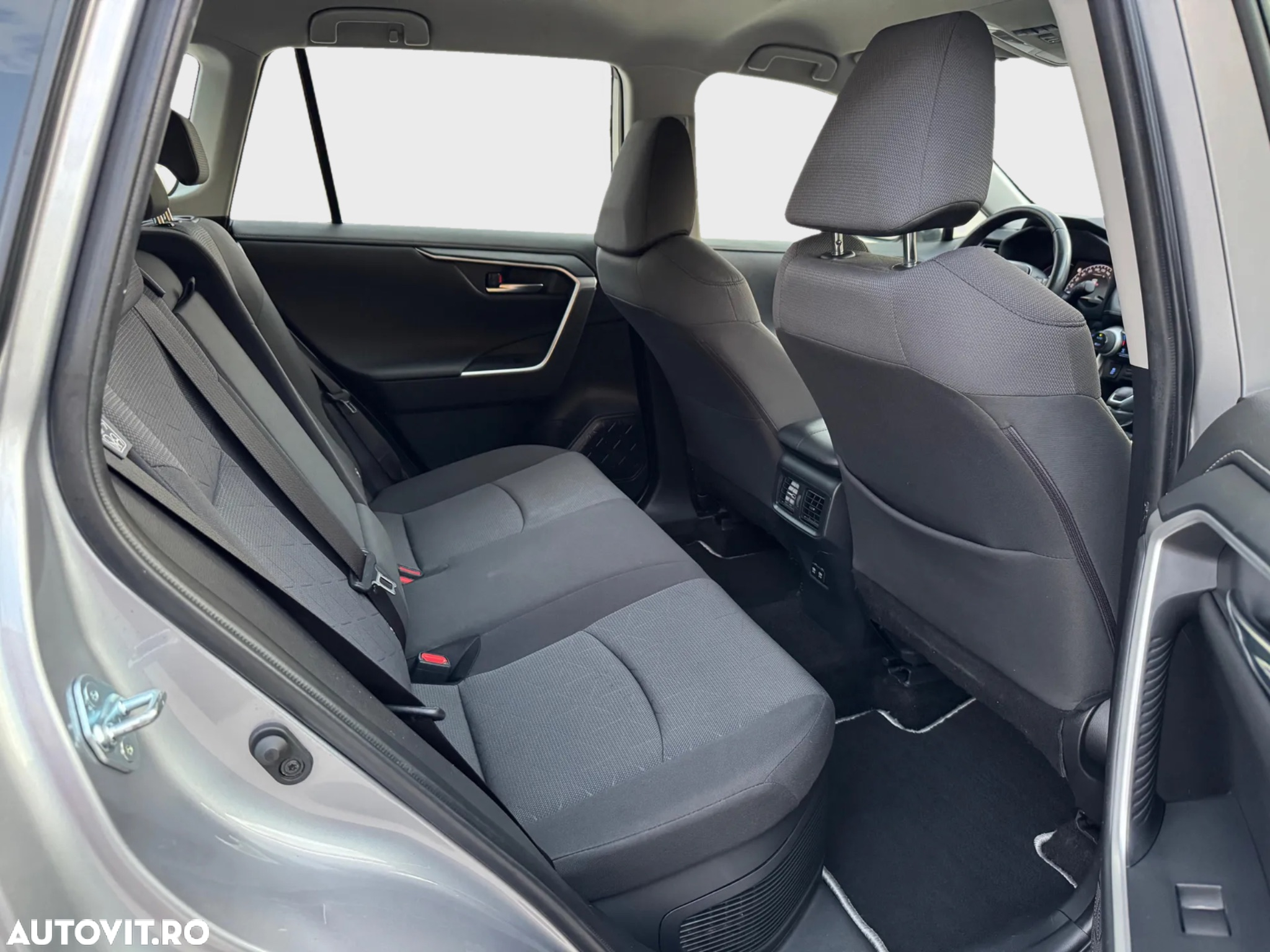 Toyota RAV4 2.5 4x2 Hybrid Comfort - 8