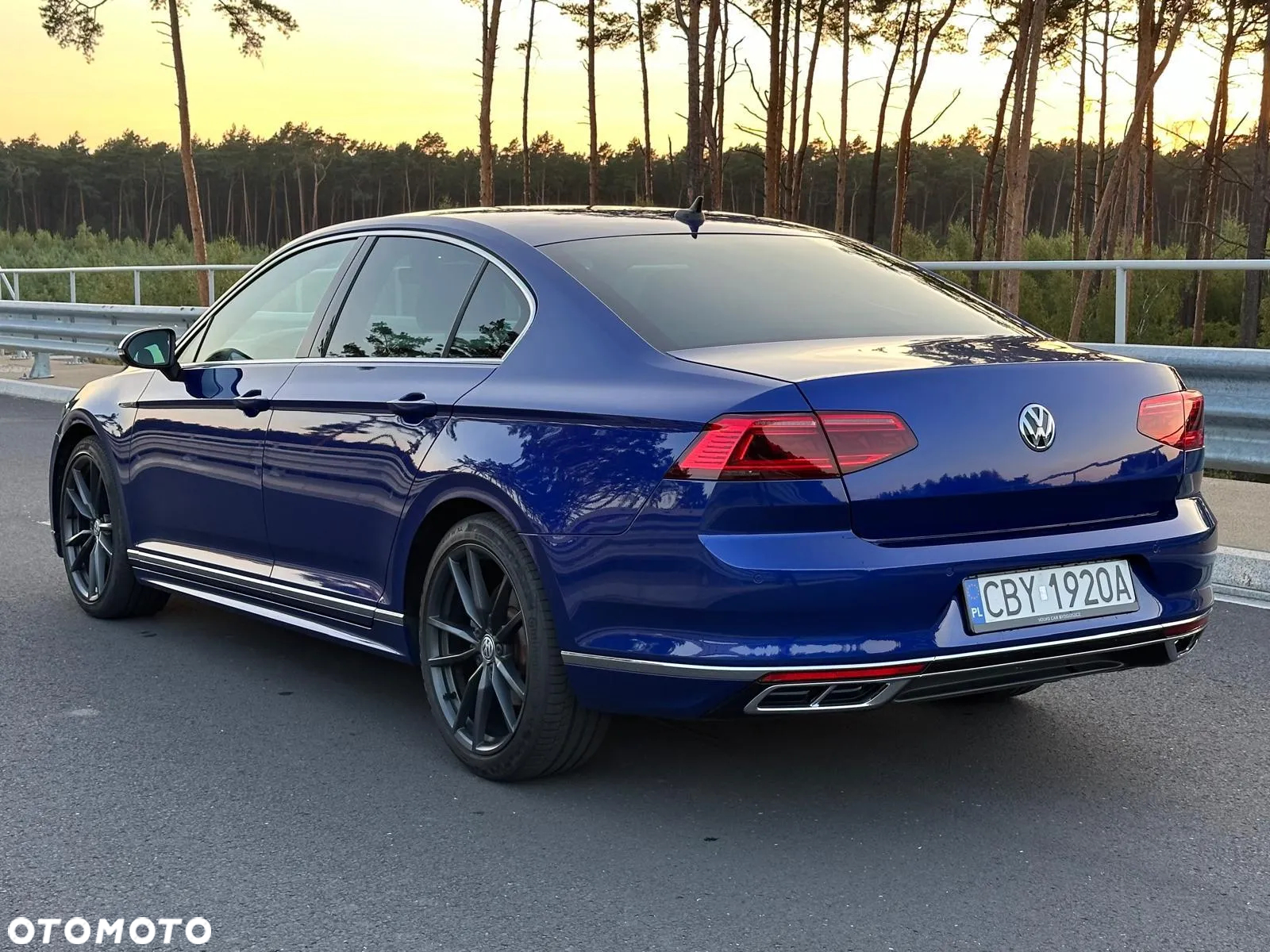 Volkswagen Passat 2.0 TDI BMT Highline DSG - 4