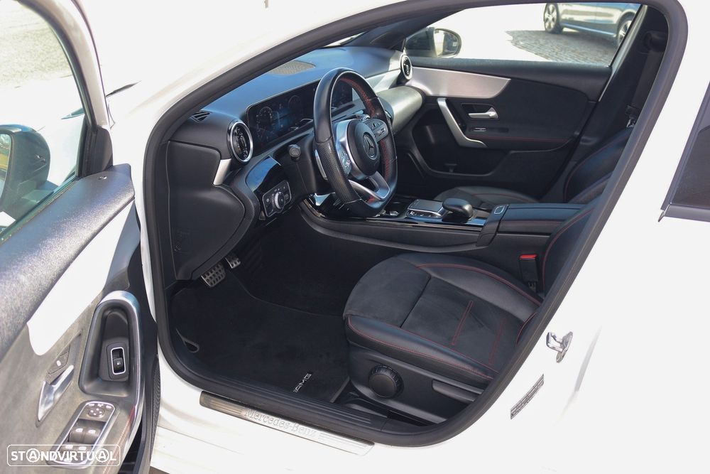 Mercedes-Benz A 250 e AMG Line - 26