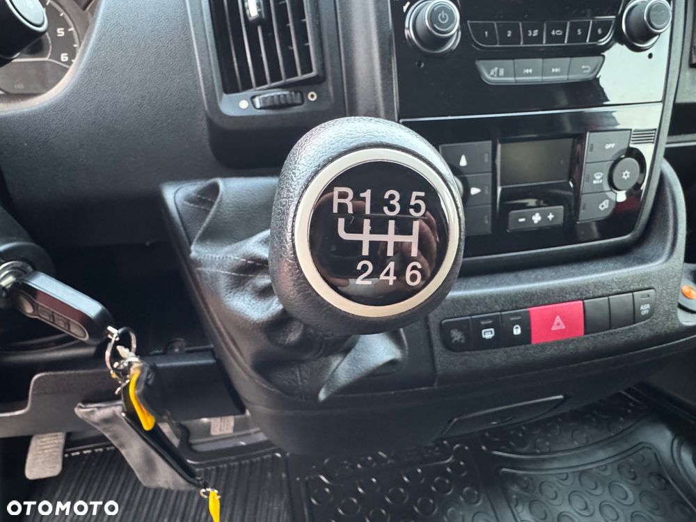 Peugeot Boxer HDi L2H2 Allure - 13