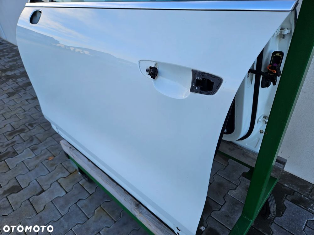 VW TOUAREG II 7P 10-18R DRZWI LEWY PRZOD KIEROWCY BIALE LR9A 7P0831311B - 4