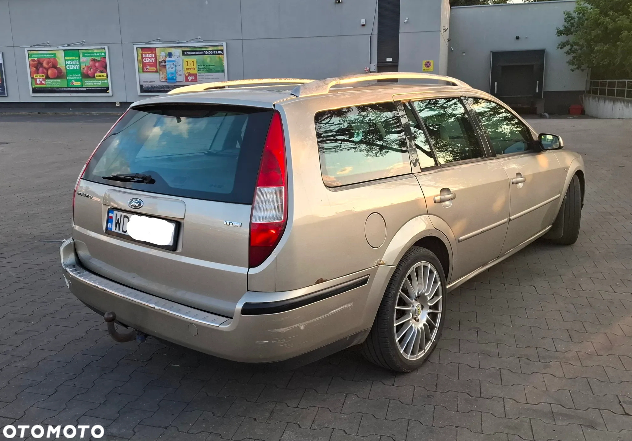 Ford Mondeo 2.0 TDCi Trend - 17