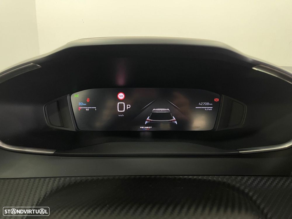 Peugeot 2008 1.2 Hybrid Allure e-DCS6 - 33