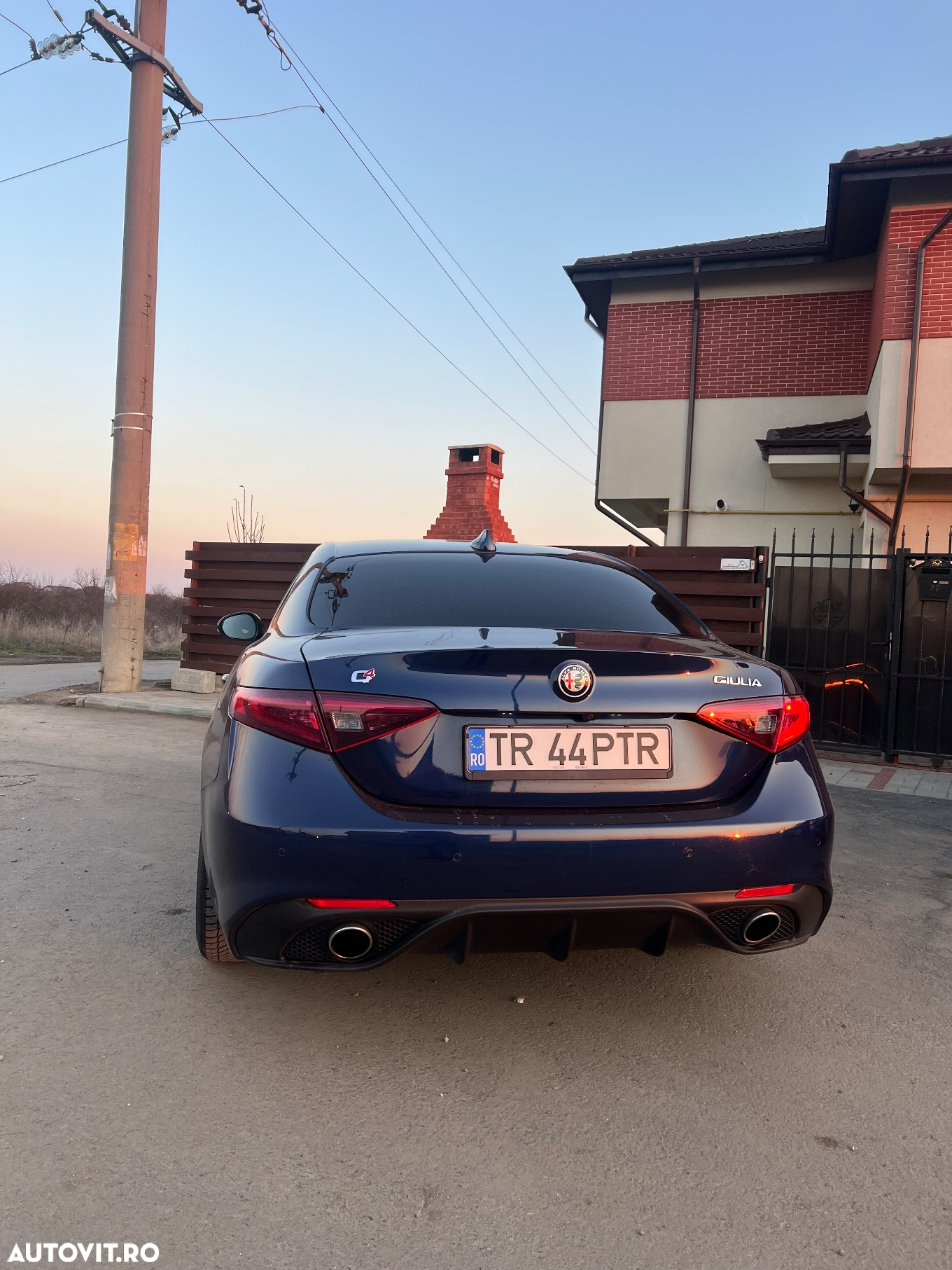 Alfa Romeo Giulia - 4