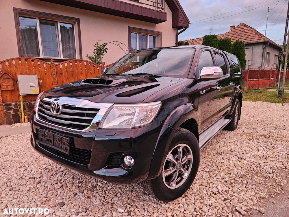 Toyota Hilux 4x4 Double Cab Executive - 10