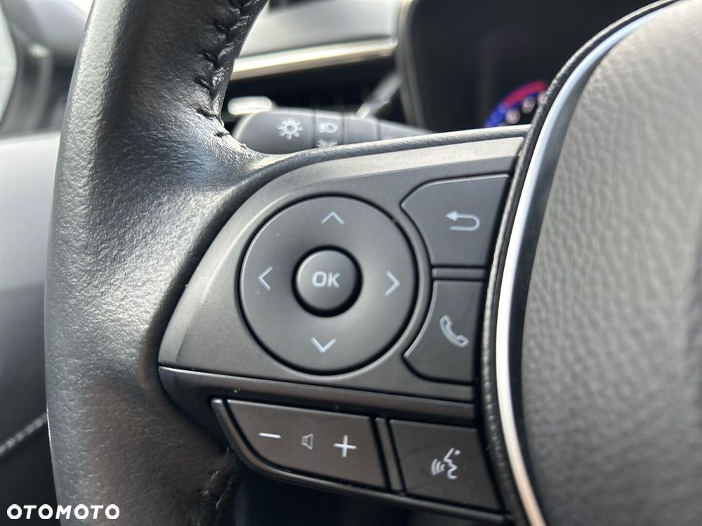 Toyota Corolla 2.0 Hybrid Comfort - 17