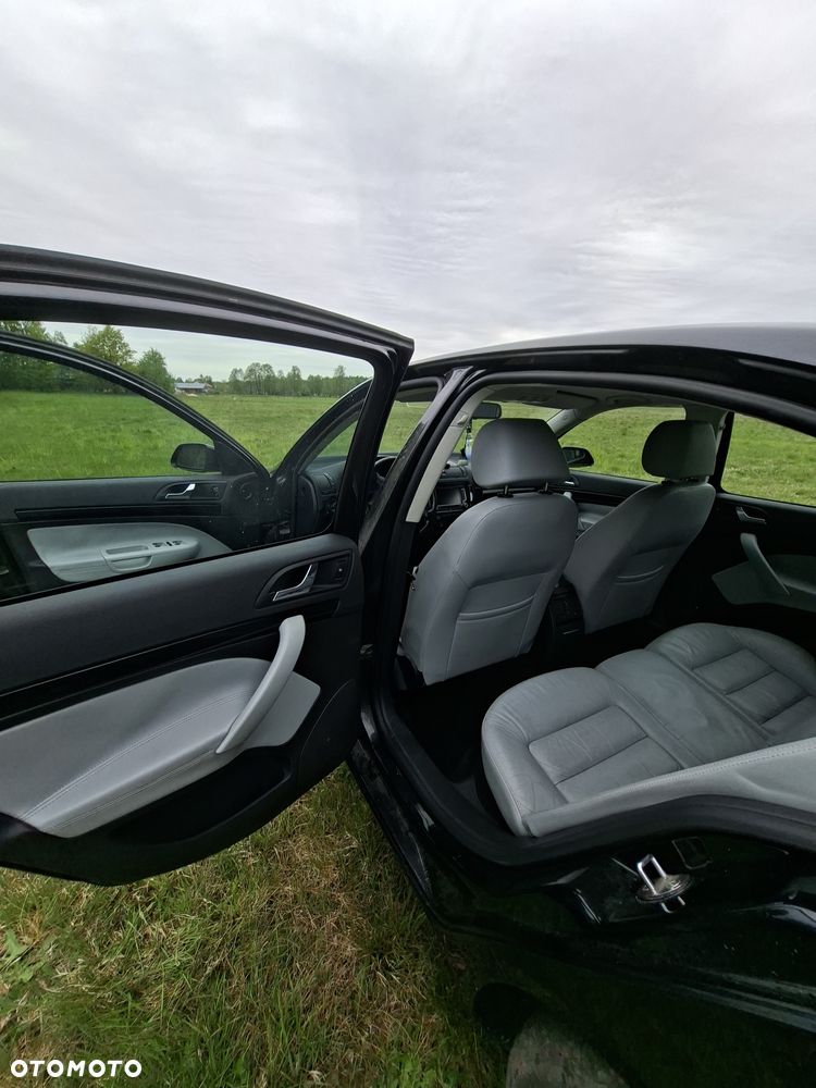 Skoda Octavia 1.8 TSI L&K - 27