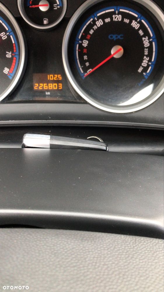 Opel Astra OPC - 10