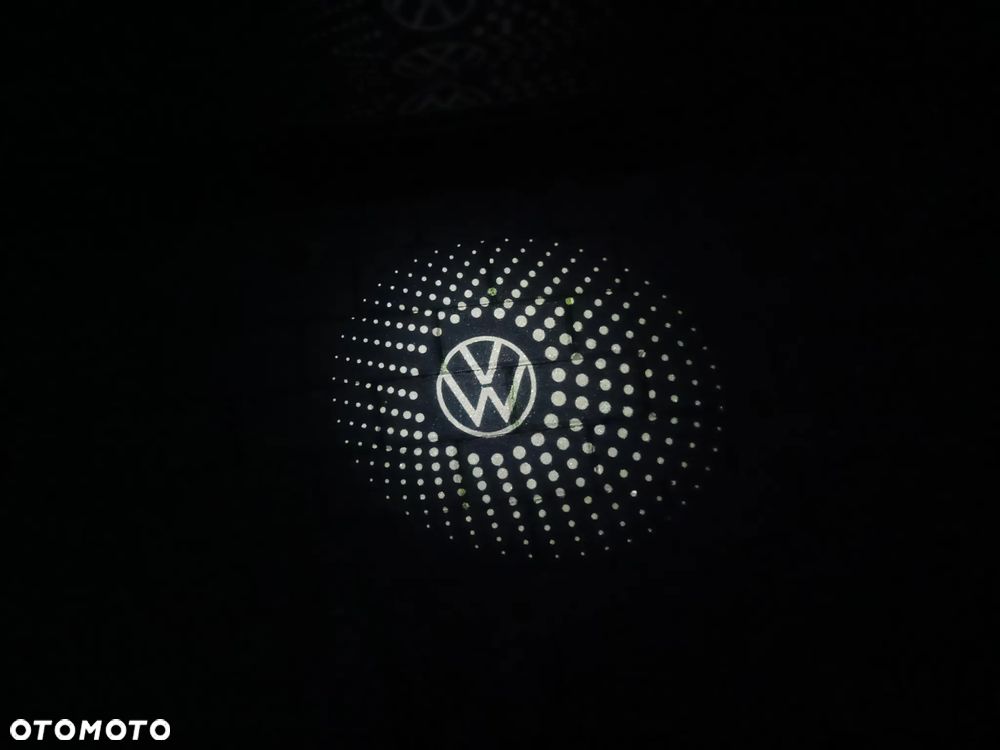 Volkswagen Golf - 16