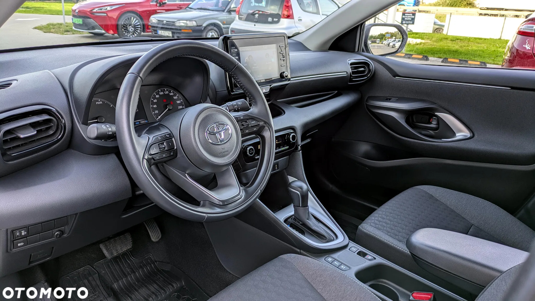 Toyota Yaris Hybrid 1.5 Comfort - 9