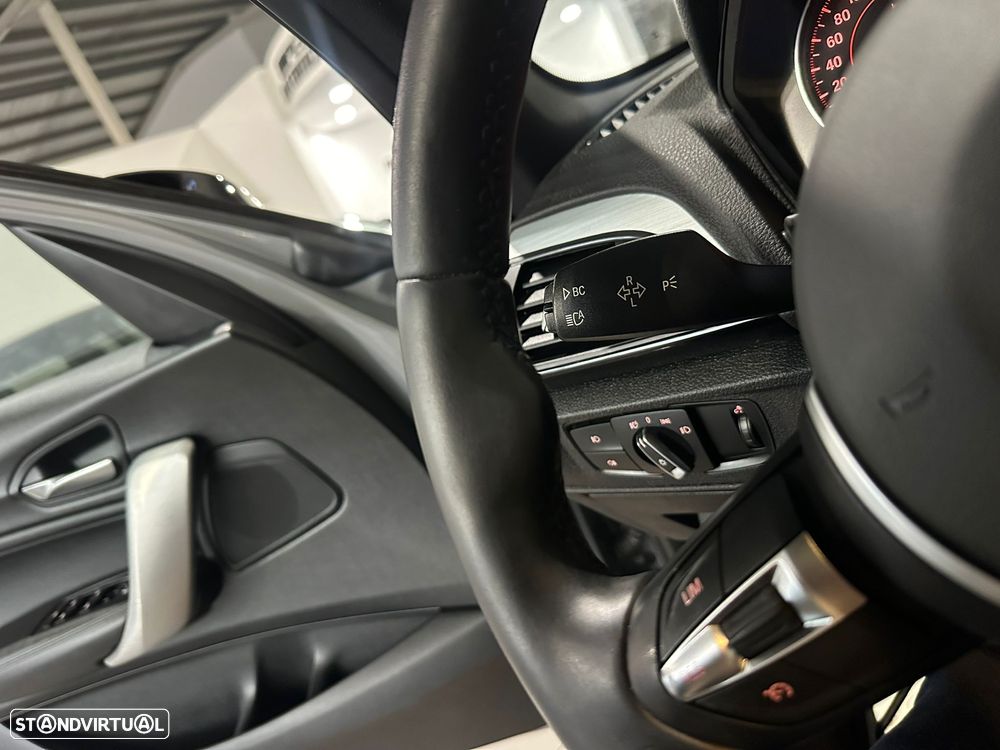 BMW 118 i Pack M - 39