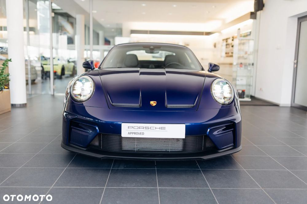 Porsche 911 GT3 Touring PDK - 10