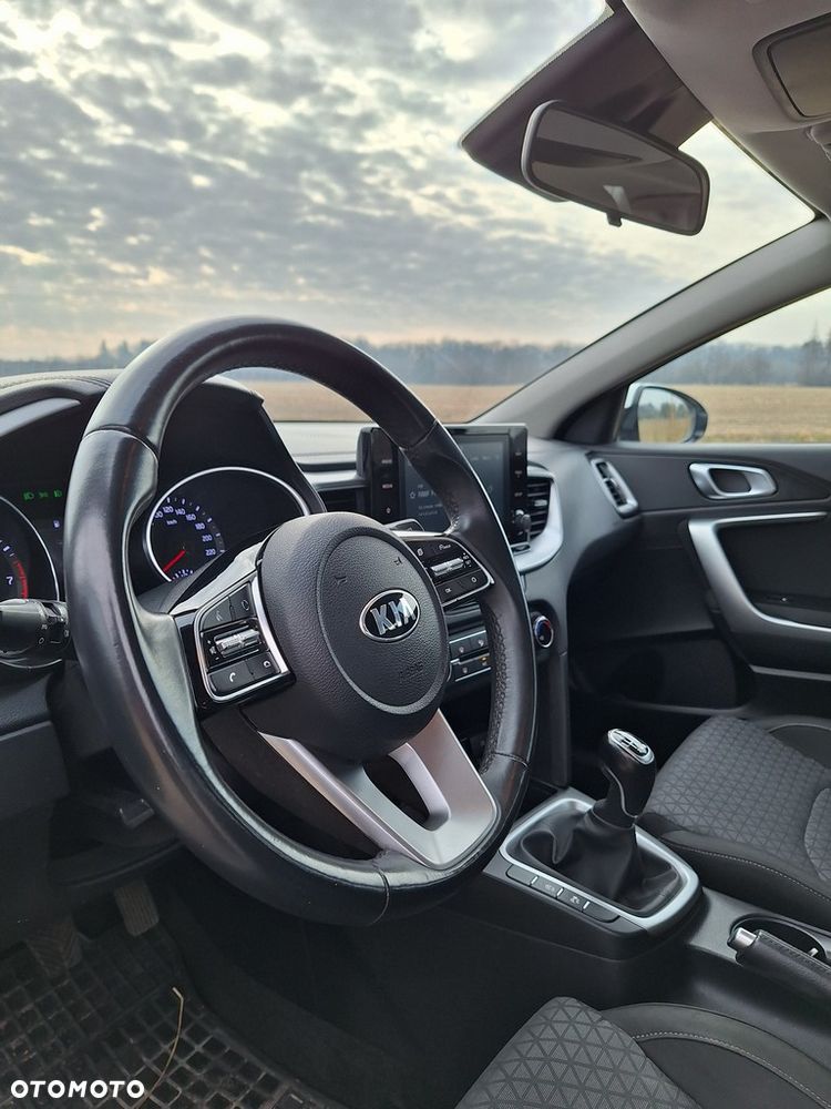 Kia XCeed 1.0 T-GDI M - 10