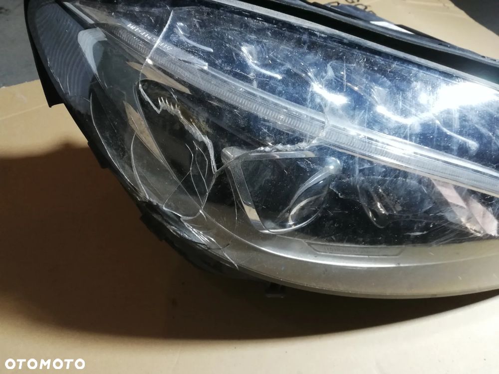 lampa przód prawa FULL LED MERCEDES BENZ W205 OE A 205 906 95 04 - 3