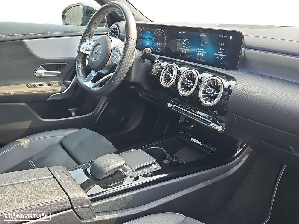 Mercedes-Benz CLA 250 e Shooting Brake AMG Line - 15