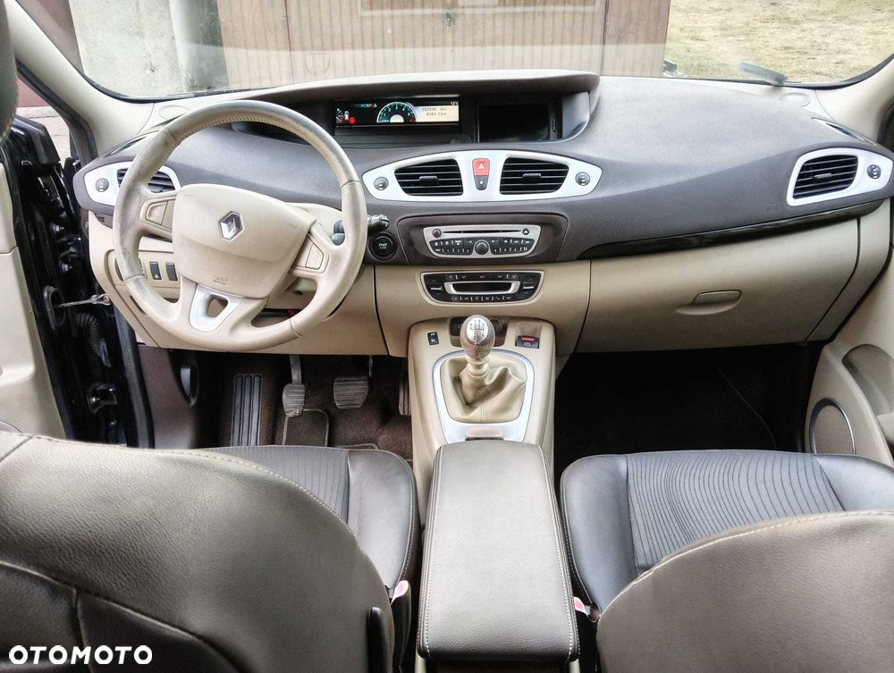 Renault Scenic - 4