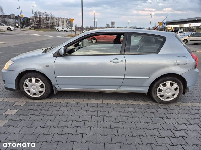 Toyota Corolla 1.6 VVT-i Sol - 3