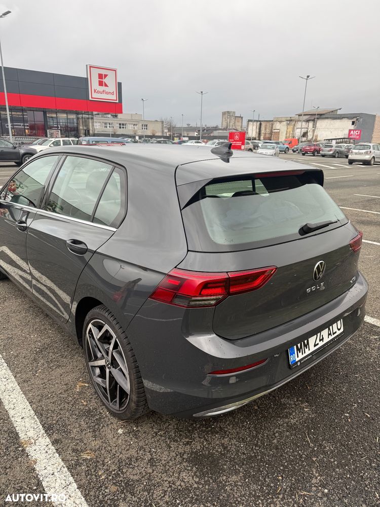 Volkswagen Golf 1.5 TSI ACT DSG Style - 8